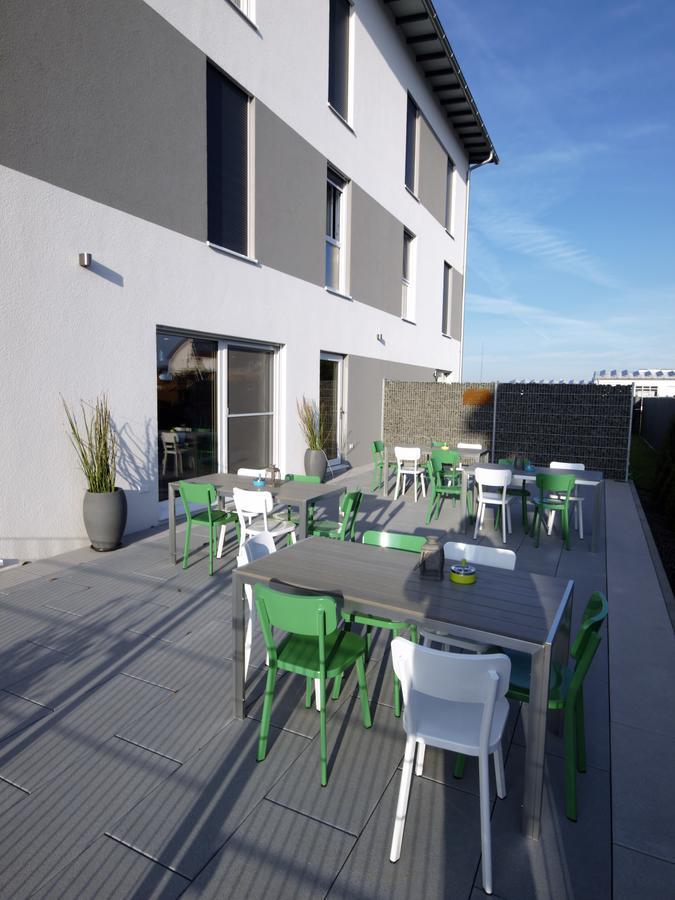 Büttelborn Hotel Traumfabrik מראה חיצוני תמונה